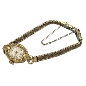 Vintage Bulova Womens Watch Gold 10k RGP Swiss L6  Wind Up Watch 1950s Antique